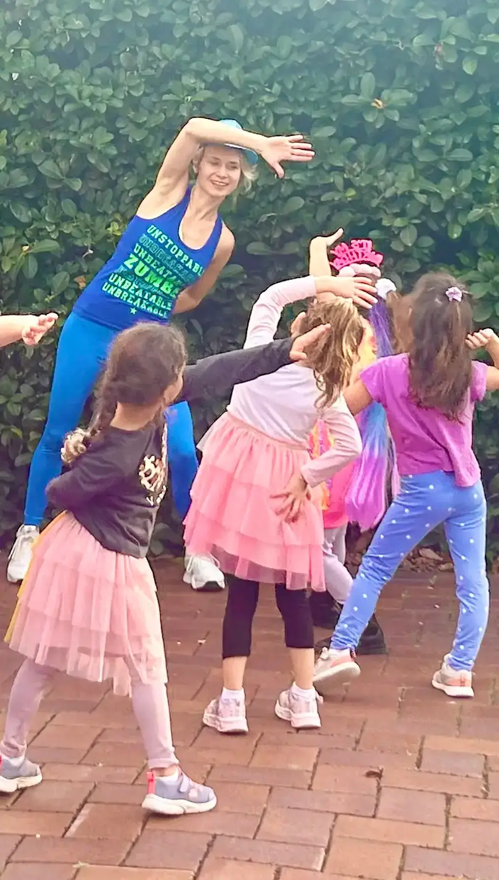 Kids dancing with Elena at a Sunny Dance kids disco party in Sydney